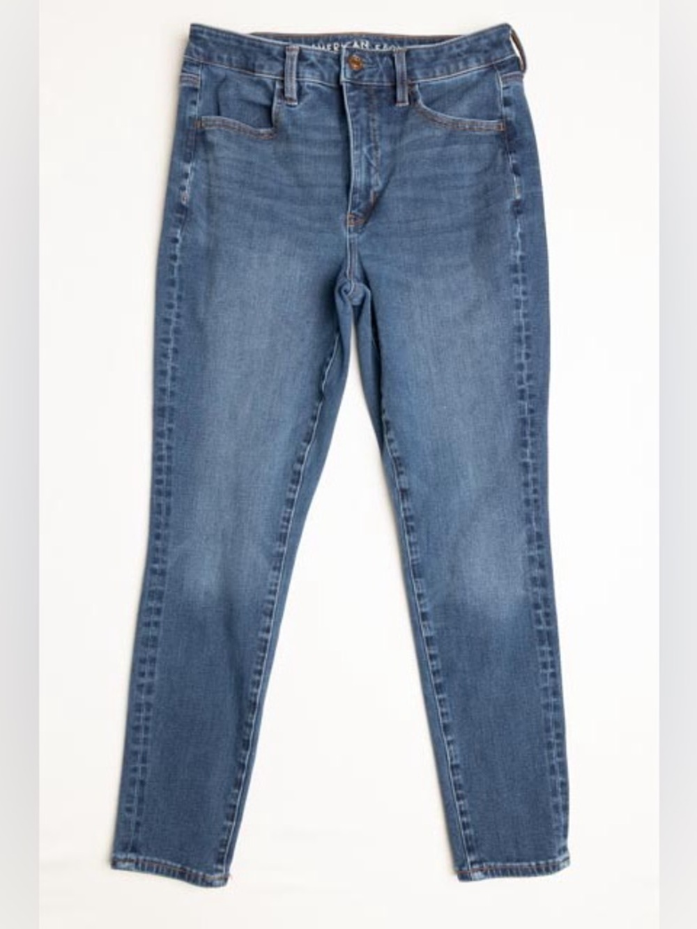 American Eagle Outfitters Women’s Skinny Jeans in Medium Blue Wash